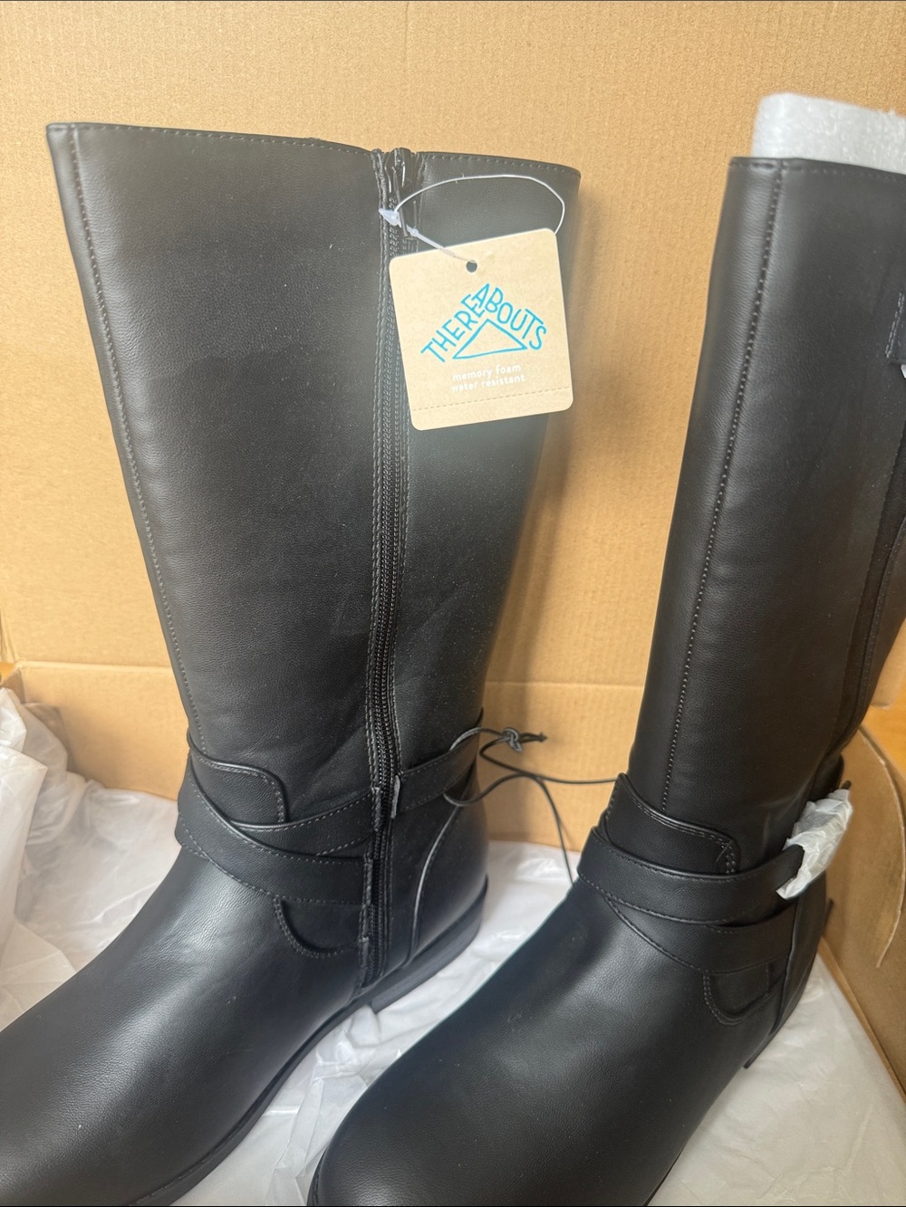 Women's Black Mid-Calf Heeled Fashion Boots - NIB - Picture 3 of 5